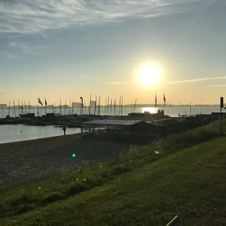 Beachhouse Σπίτι διακοπών Muiderberg